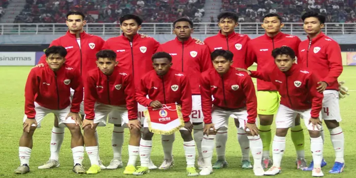 Timnas Indonesia U-19 Gulung Malaysia di Semifinal Piala AFF U-19, Jens Raven Dapat Kredit Khusus