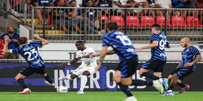 Al Ittihad VS Inter Milan: Ittihad Berhasil Gulingkan Juara Serie A 2-0